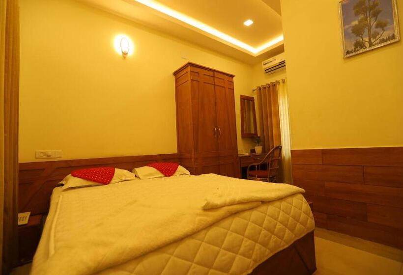 اتاق استاندارد, Sapphire Inn
