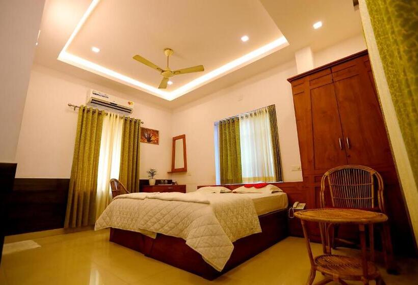 اتاق لوکس, Sapphire Inn