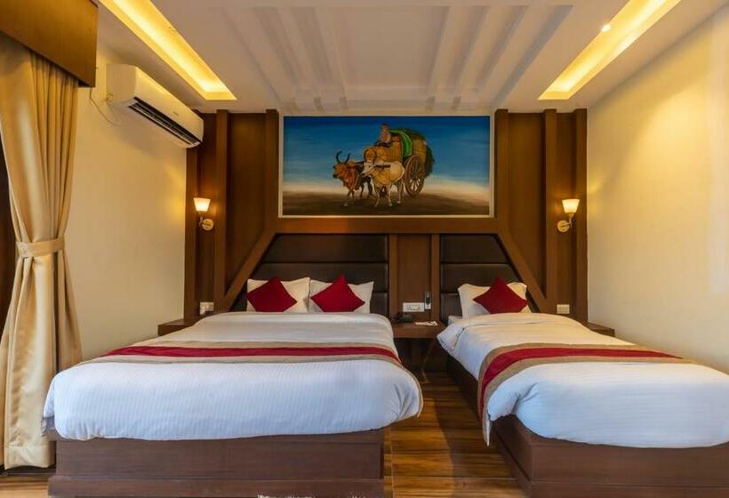 اتاق لوکس, Lumbini Palace Resort