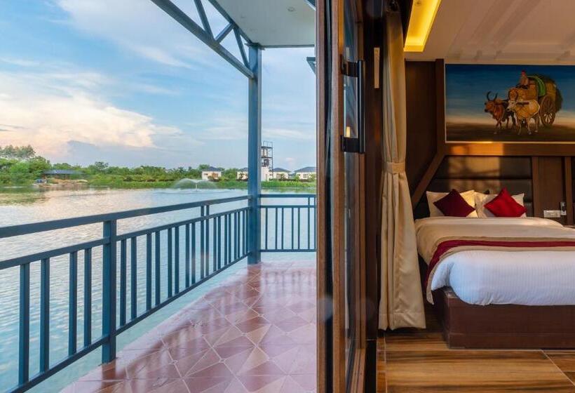 اتاق لوکس, Lumbini Palace Resort