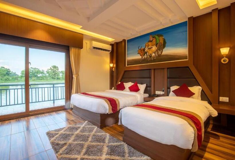 اتاق لوکس, Lumbini Palace Resort