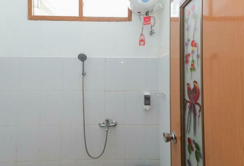 اتاق استاندارد, Reddoorz At Wr Supratman Batu