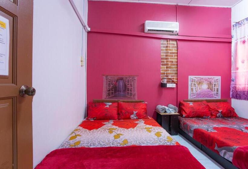 اتاق خانوادگی, Spot On 90156 Bidara Guest House