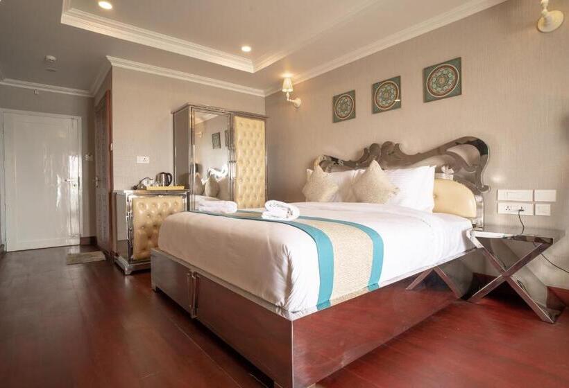 اتاق لوکس, State Beach Resort And Spa