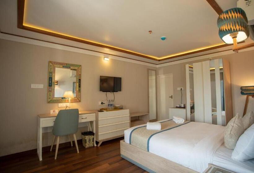 اتاق لوکس, State Beach Resort And Spa