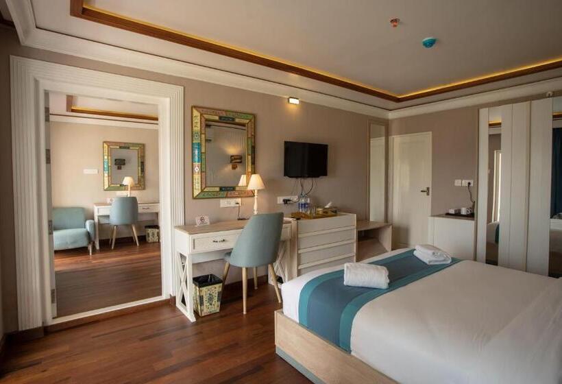 اتاق لوکس, State Beach Resort And Spa
