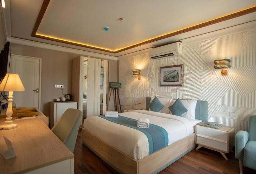 اتاق لوکس, State Beach Resort And Spa