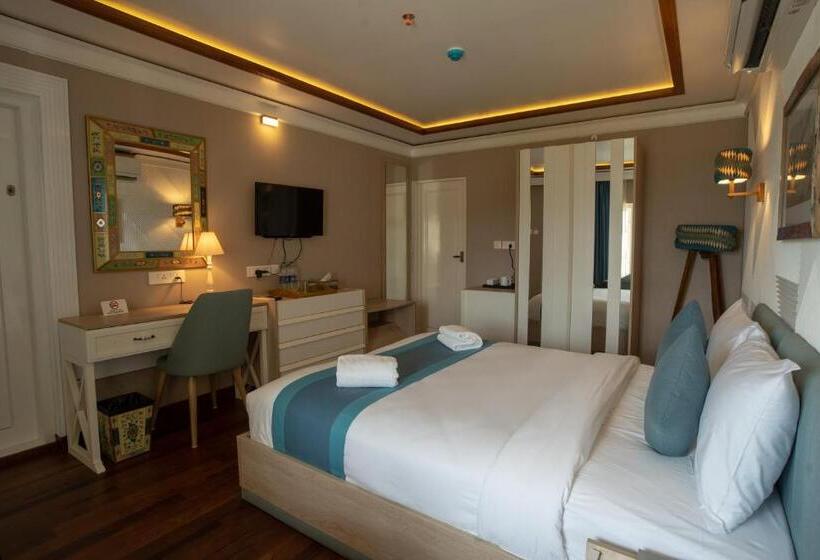 اتاق لوکس, State Beach Resort And Spa