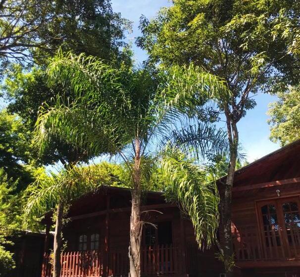 بنگله خانوادگی, El Pindo Iguazu