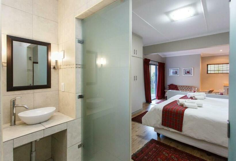 اتاق استاندارد با چشم‌انداز باغ, Argyll B&b