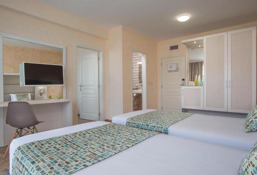 خانه 1 خوابه, Marina Sands Bijou Boutique   Excellent Choice For Travelers Visiting Obzor 2 4p