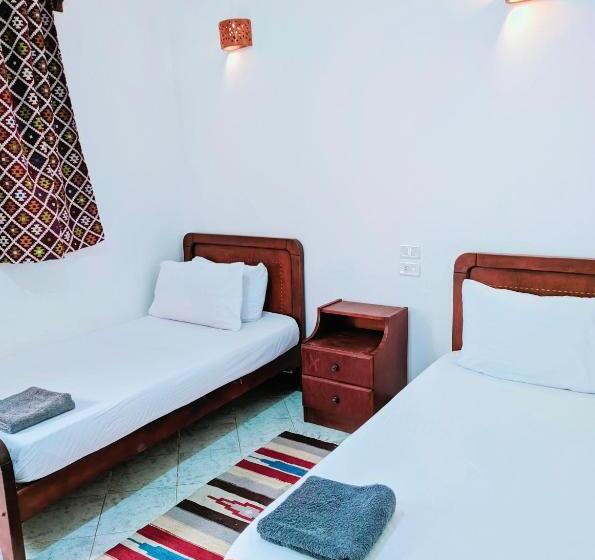اتاق استاندارد یک نفره, Ghazala Oasis