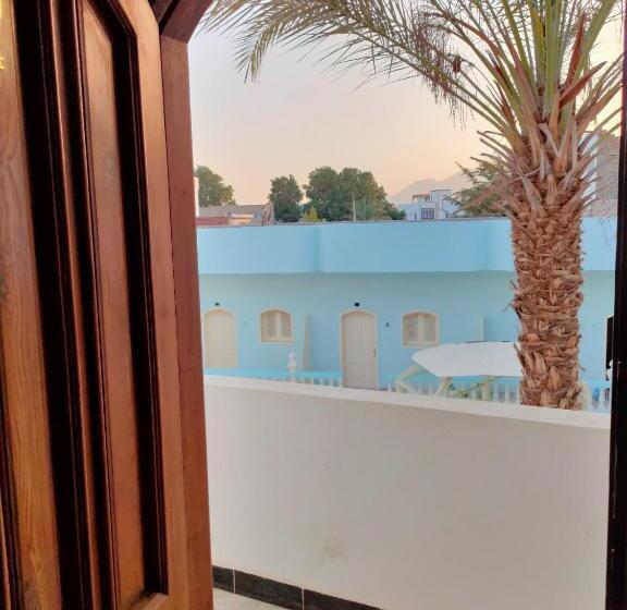 اتاق استاندارد سه نفره, Ghazala Oasis