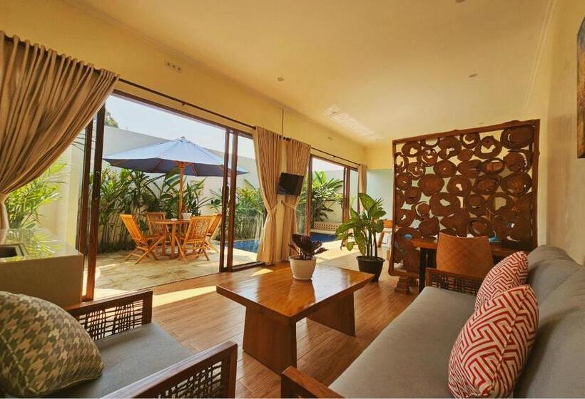 ویلای یک اتاق خوابه با استخر شنا, Jepara Garden Resort