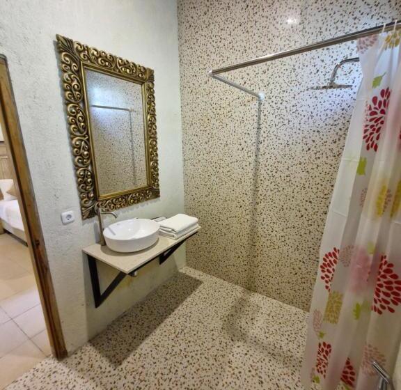 اتاق استاندارد با چشم‌انداز پارک, Jepara Garden Resort