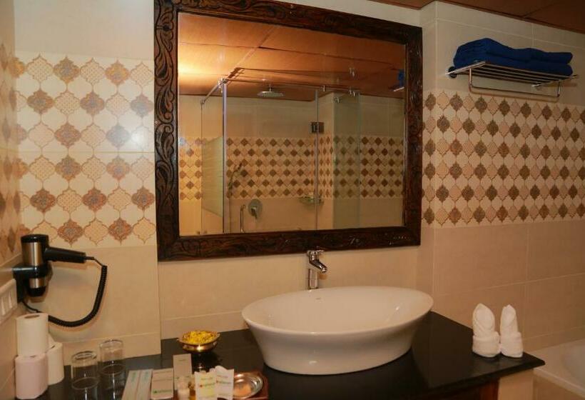 Deluxe Room Mountain View, Ayursoma Ayurveda Royal Retreat