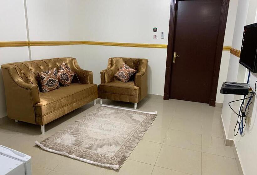 标准工作室, Al Quba Al Thahbia Hotel Suites 2