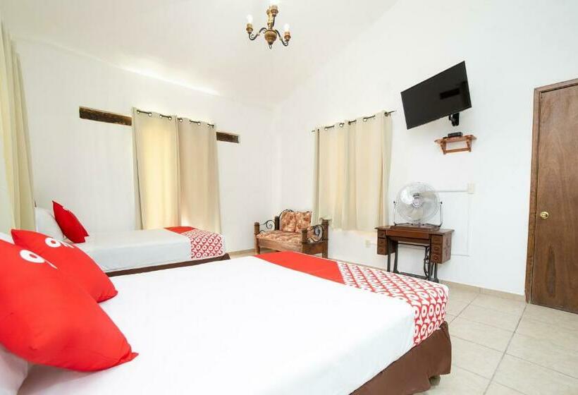 اتاق لوکس با تخت بزرگ, Villas De San Miguel Media Luna