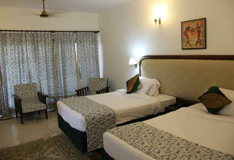 اتاق لوکس, Kaziranga Golf Resort