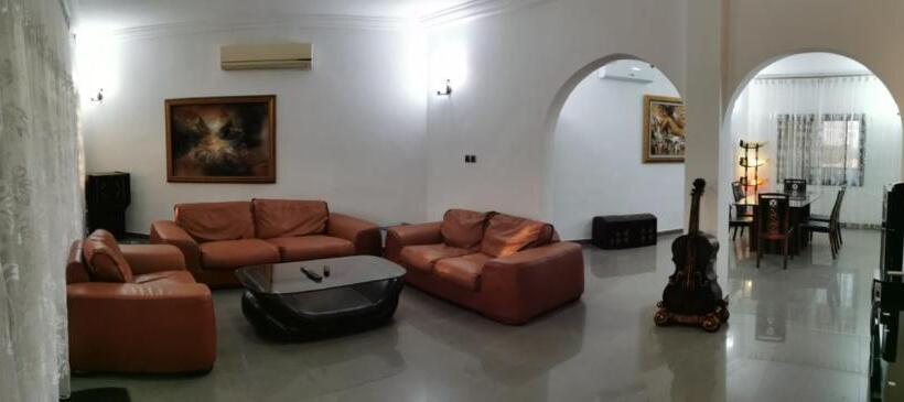 آپارتمان 1 خوابه با بالکن, Residence Galaxy Togo
