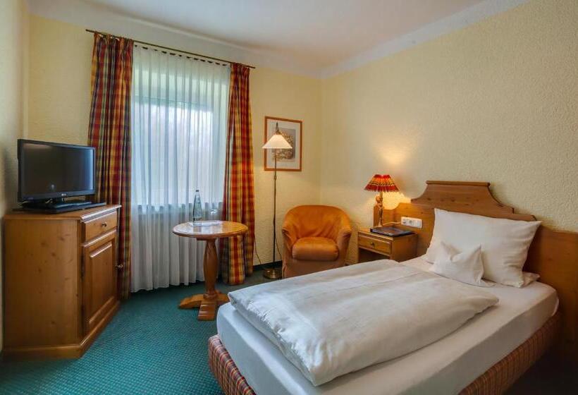اتاق استاندارد یک نفره, Berghotel Hammersbach
