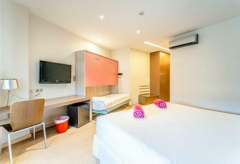 اتاق لوکس خانوادگی, Granada By Pierre & Vacances