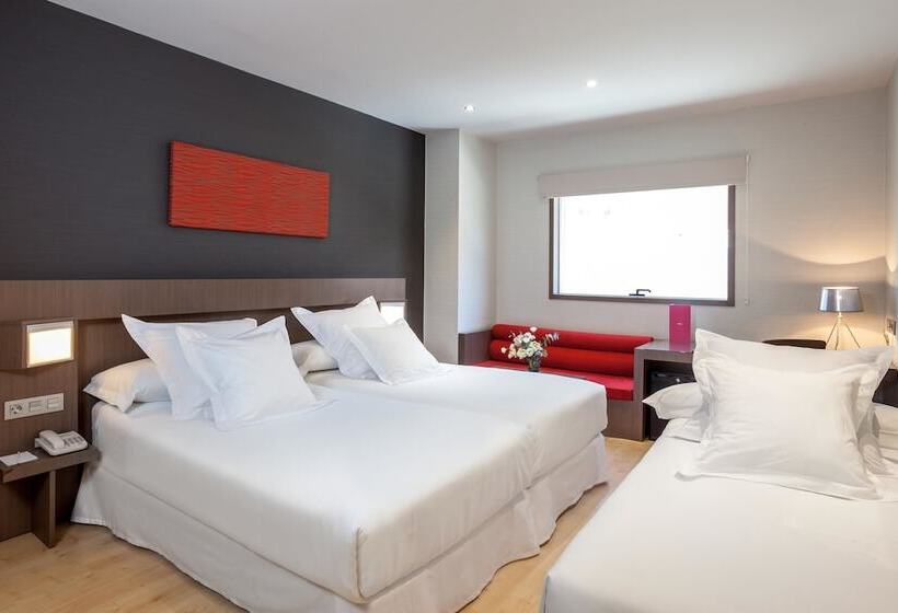 اتاق استاندارد سه نفره, Granada By Pierre & Vacances