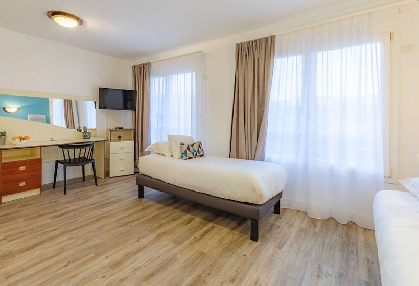 استودیوی استاندارد, Appart City Classic Caen