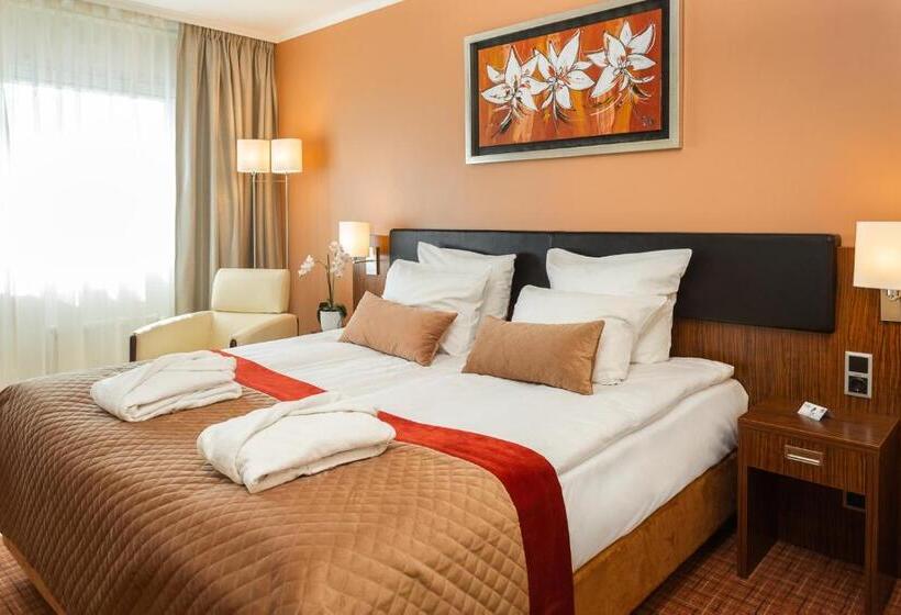 اتاق سوپریور, Avalon Hotel & Conferences