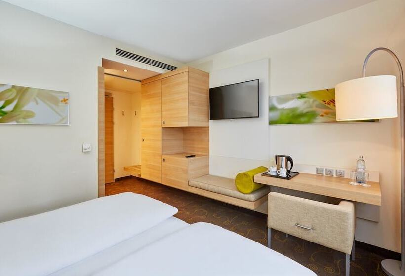 اتاق راحتی, H+ Hotel Salzburg