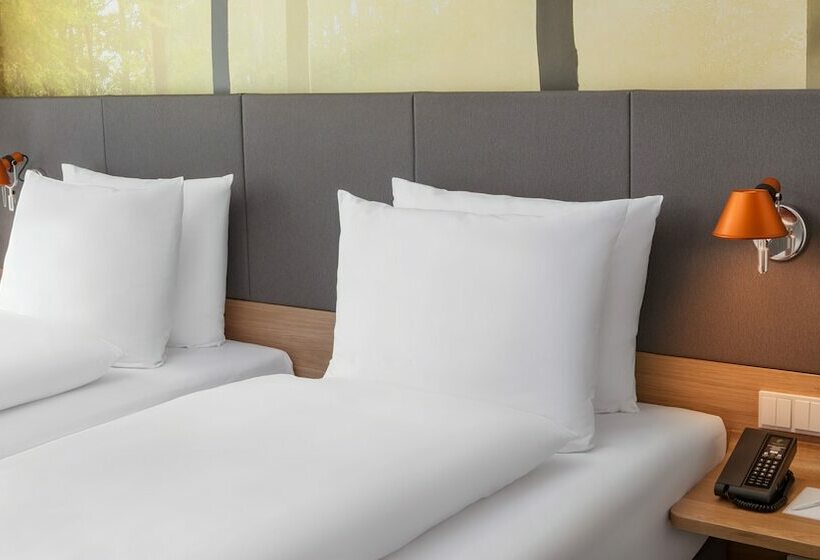 اتاق استاندارد, Holiday Inn Munich   Leuchtenbergring, An Ihg