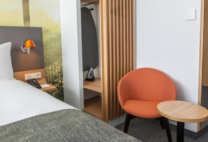 스탠다드 룸, Holiday Inn Munich  Leuchtenbergring