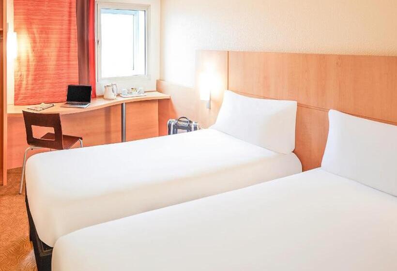 Standart Oda, Ibis London Heathrow Airport