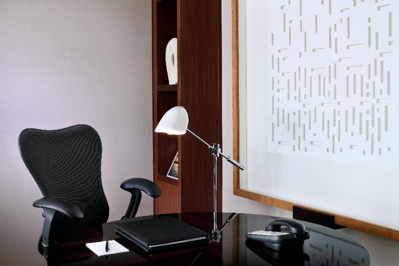 اتاق استاندارد با چشم‌انداز, Intercontinental Dubai Festival City, An Ihg