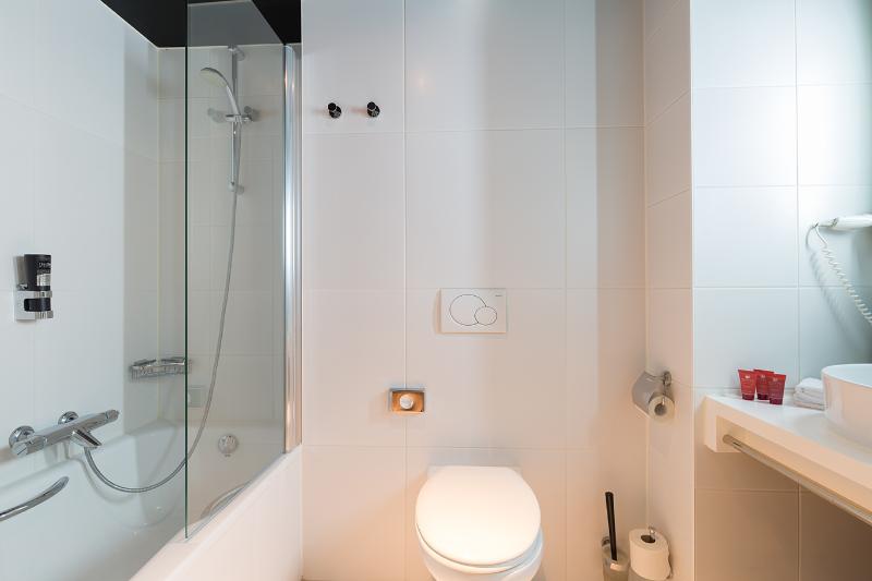 اتاق خانوادگی, Leonardo Hotel Almere City Center