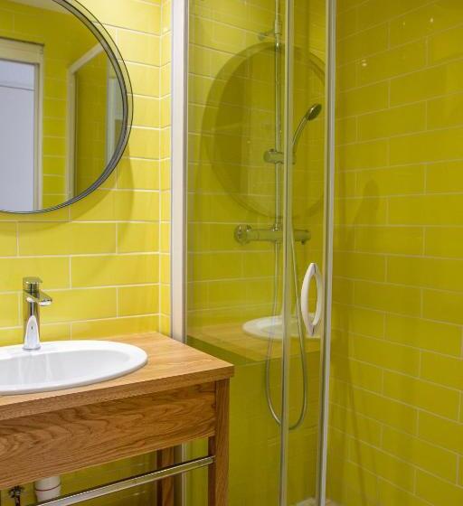 1 Bedroom Apartment Lake View, Hotel Les Bulles de Mer