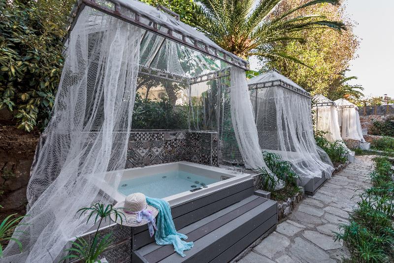اتاق استاندارد با وان آب گرم, Orpheas Resort