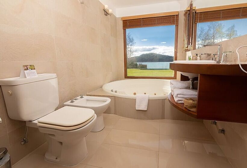 חדר סטנדרט לשלושה, Rochester Bariloche Suites & Spa