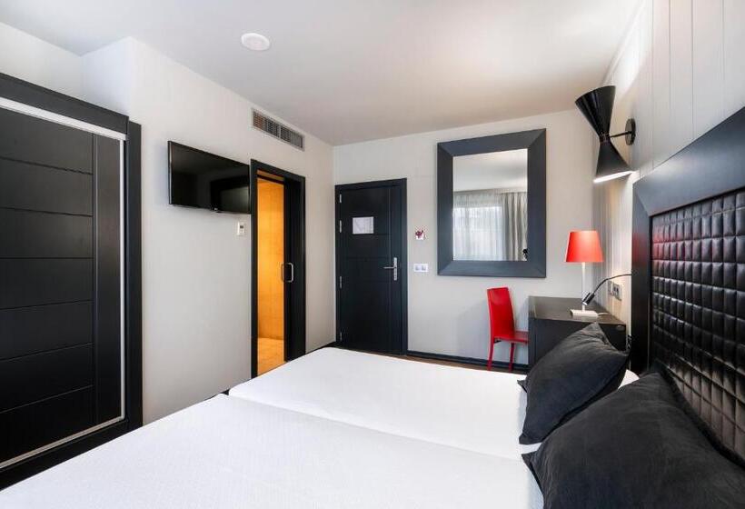 اتاق استاندارد با دسترسی به اسپا, Salles Hotel Aeroport De Girona
