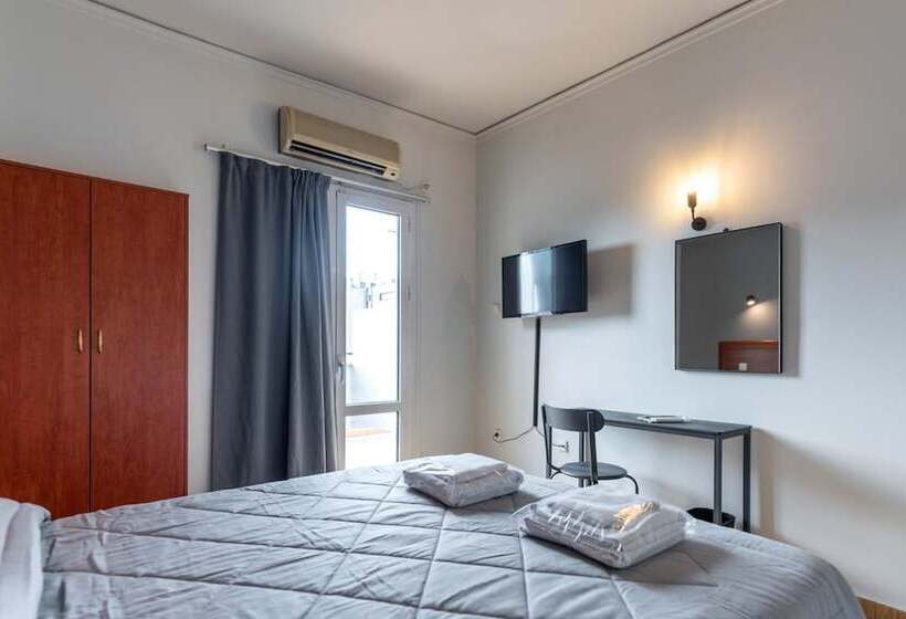 Standard Single Room, Stalis