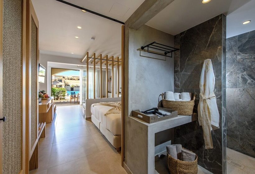 اتاق خانوادگی با چشم‌انداز استخر, Stella Palace Aqua Park Resort
