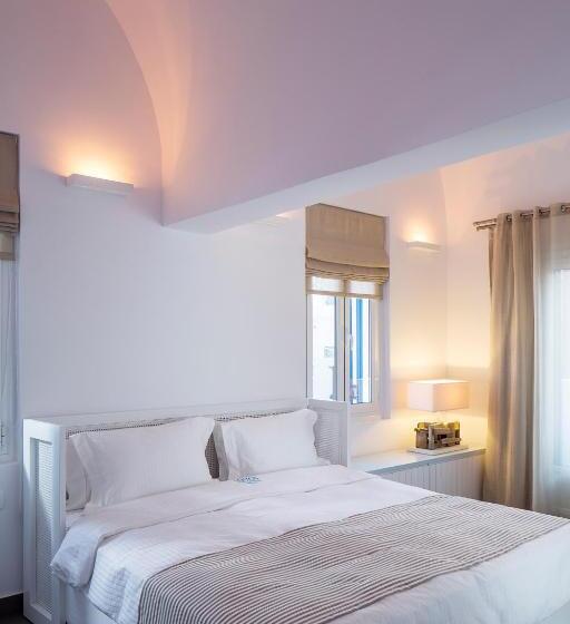 Quarto deluxe, Loizos Apartments