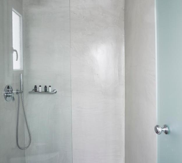 اتاق پرمیوم, Loizos Stylish Residences