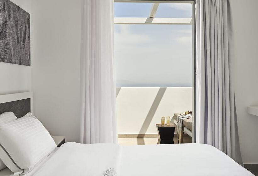 اتاق پرمیوم, Loizos Stylish Residences