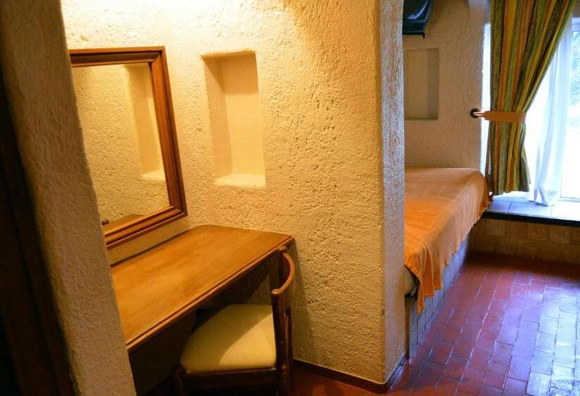 اتاق استاندارد, Villas Arqueologicas Cholula