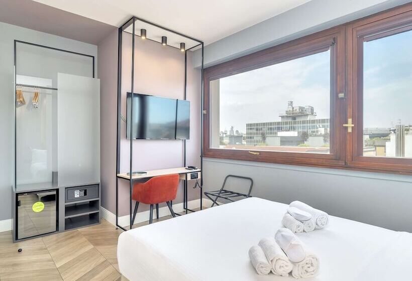 اتاق استاندارد با تراس, B&b Hotel Milano City Center Duomo