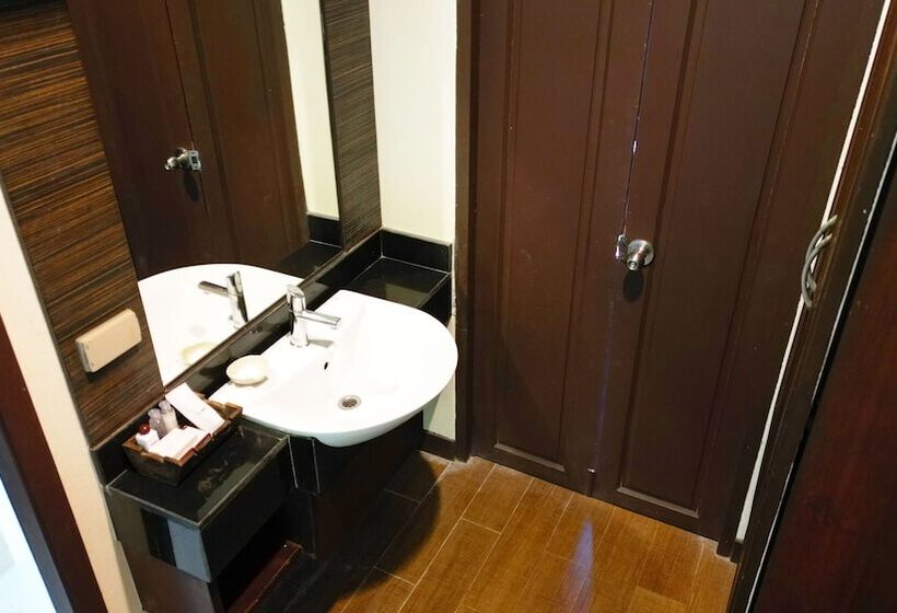 استودیوی استاندارد اینتریور, Al S Resort