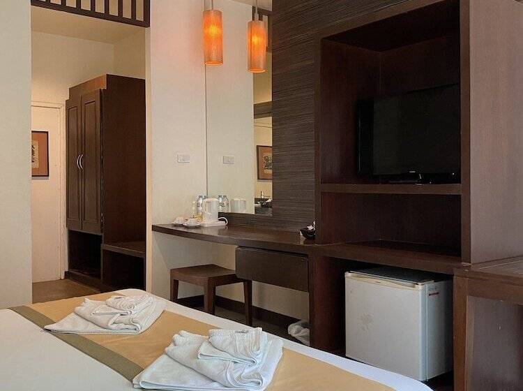 استودیوی استاندارد اینتریور, Al S Resort