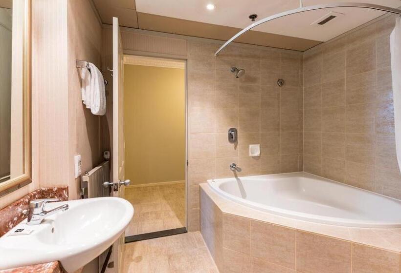 سوییت اجرایی, Distinction Hotel Rotorua