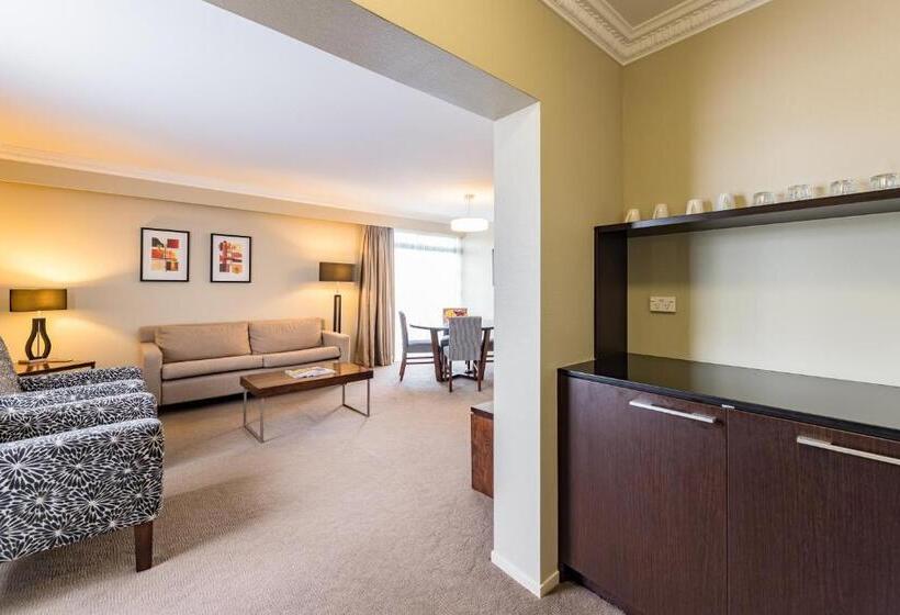 سوییت اجرایی, Distinction Hotel Rotorua